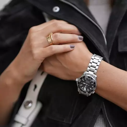 Πώς να αφαιρέσετε το ημιμόνιμο μανικιούρ στο σπίτι χωρίς να καταστρέψετε τα φυσικά σας νύχια