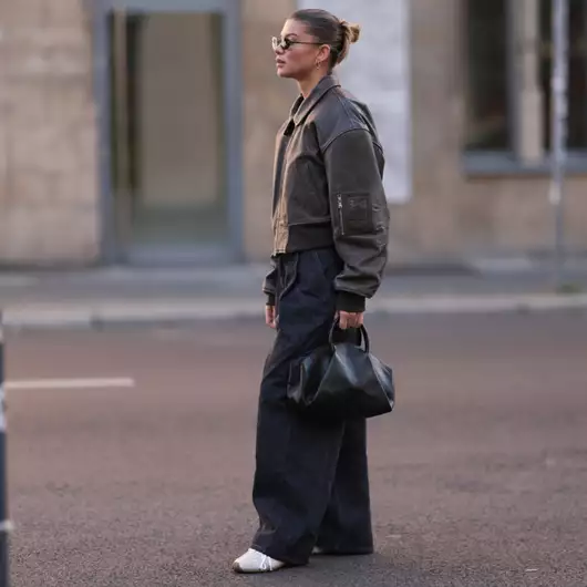 Τα 5 ζευγάρια παπούτσια που θα φορέσετε με τα τζιν της άνοιξης