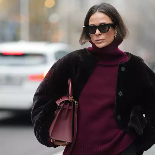 Soft Like Cashmere | Το κασμιρένιο πουλόβερ στην αλάνθαστη απόχρωση για τα Χριστούγεννα