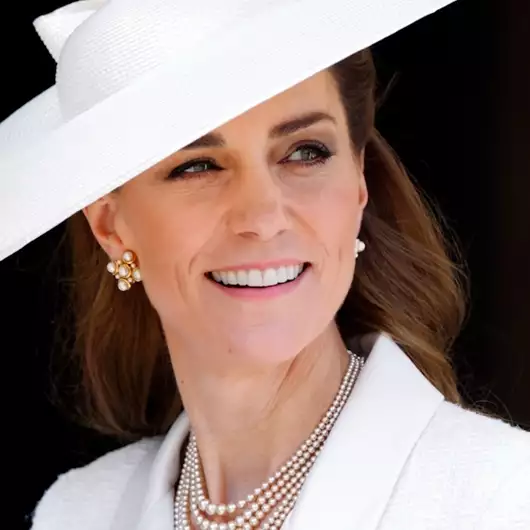 Το αγαπημένο άρωμα της Kate Middleton είναι μια δροσερή πρόταση που ταιριάζει σε γυναίκες όλων των ηλικιών