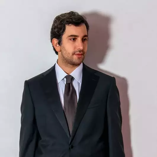 Ο Mario Banushi στο Harper's Bazaar Greece