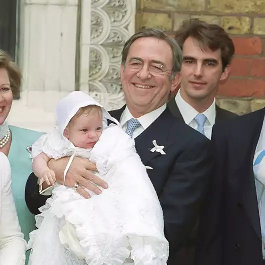 Πώς ο πατέρας της Marie Chantal έγινε "ο βασιλιάς των Duty Free" με 1,7 δισεκατομμύρια ευρώ περιουσία;