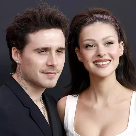 Γάμος Brooklyn Beckham | Μυστήριο γύρω από το Valentino νυφικό που αντικατέστησε αυτό της Victoria