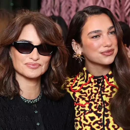 Παρέλαση αστέρων στον οίκο Chanel | Penélope Cruz, Dua Lipa, Nicole Kidman στο front row στο Παρίσι