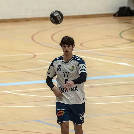 Pablo Urdangarin | Ο γοητευτικός εγγονός της βασίλισσας Σοφίας στα γήπεδα μετά το "αντίο" στη θεία του Ειρήνη