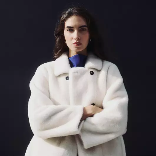 Festive Dressing | 6 looks για να υιοθετήσετε την τάση της διακριτικής πολυτέλειας