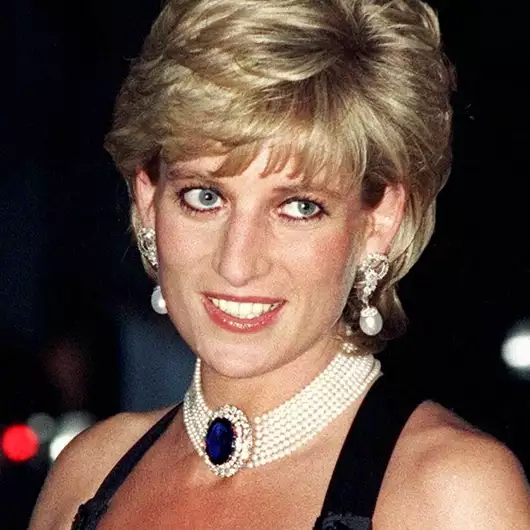 Πριγκίπισσα Diana | Η κρέμα προσώπου που χρησιμοποιούσε χαρίζει σύσφιξη κι ανόρθωση