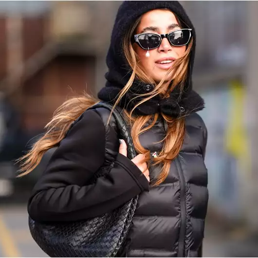 Τα 5 πουπουλένια μπουφάν που δεν θα σταματήσετε να φοράτε τον χειμώνα