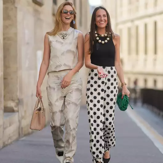 POV | Τι να φορέσετε για να δείχνετε νεότερη