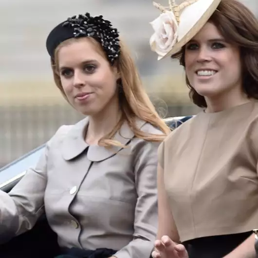 Βεατρίκη και Ευγενία | Καταστροφικές οι συνέπειες για τις δυο πριγκίπισσες μετά την αφαίρεση των τίτλων του πατέρα τους