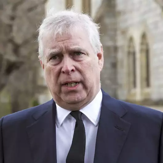 Andrew | Το μοναδικό προνόμιο που του έχει απομείνει μετά την αφαίρεση όλων των τίτλων του