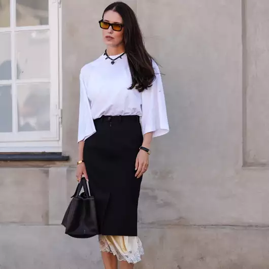 Summer Chic | 5 minimal looks που μπορείτε να κάνετε τον Αύγουστο