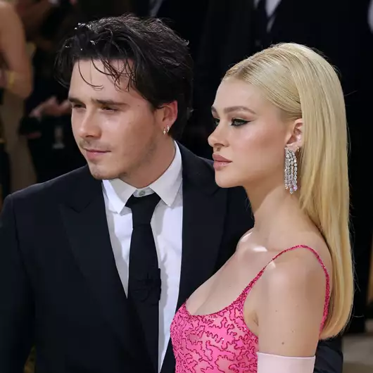 Πόσο είναι το χαρτζιλίκι της Nicola Peltz από τον δισεκατομμυριούχο πατέρα της;