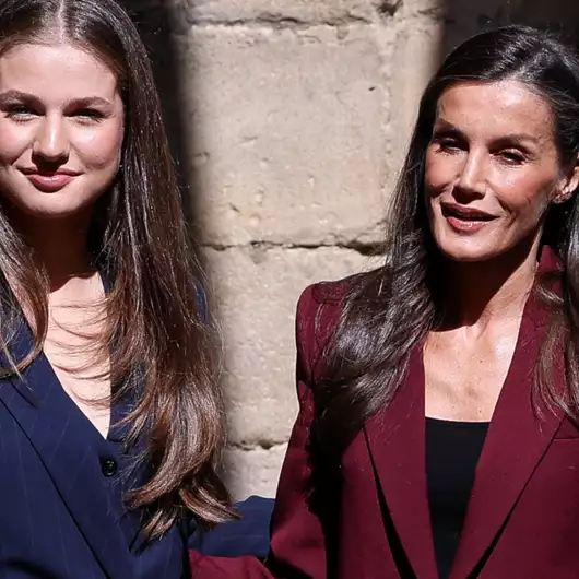 Letizia & Leonor της Ισπανίας | Φόρεσαν το ίδιο μαύρο παλτό από προσιτό brand