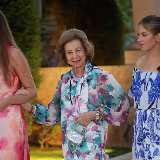 Βασίλισσα Σοφία | Η νέα stylish δημόσια εμφάνιση χωρίς την αδερφή της, Ειρήνη