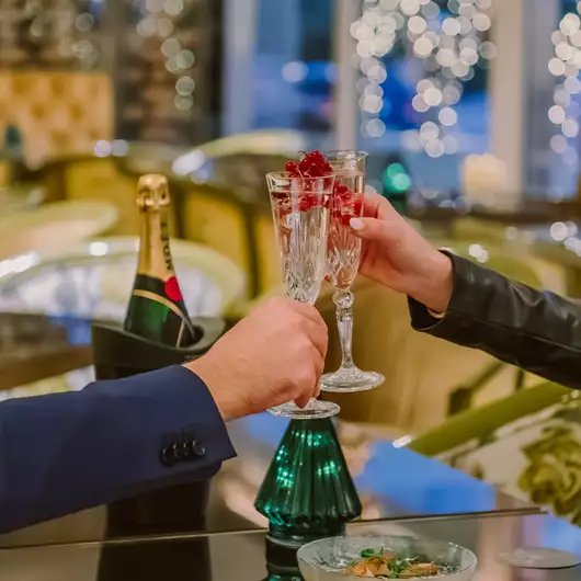 Γευστικά (και value for money) Χριστούγεννα και Πρωτοχρονιά στα Divani Collection Hotels