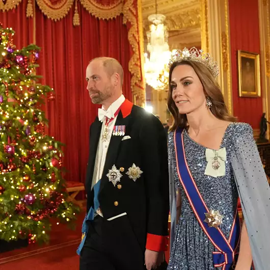 Kate Middleton | Με τιάρα που έχει να φορεθεί 20 χρόνια σε επίσημο δείπνο στο κάστρο του Windsor
