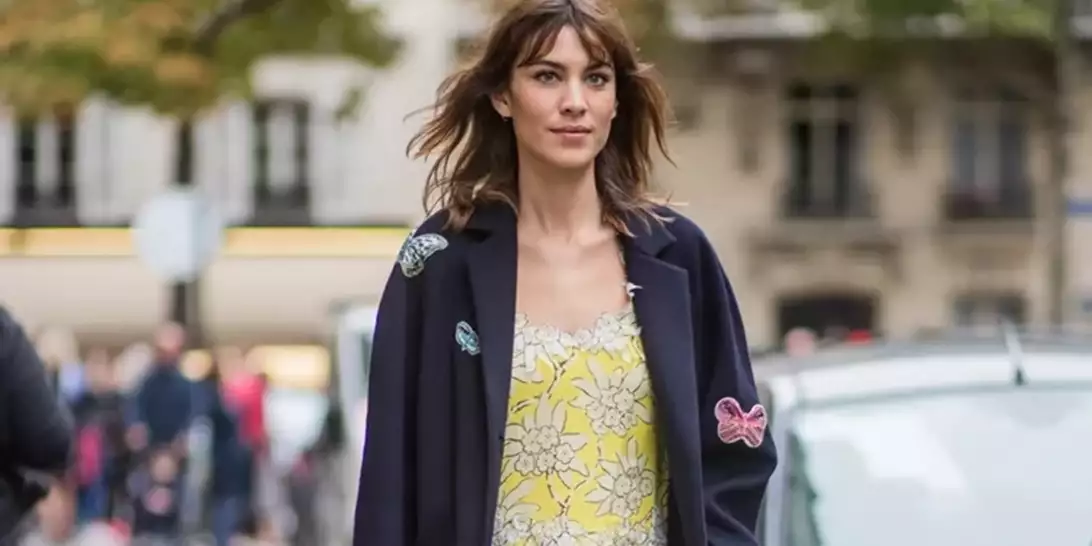 Wispy Bangs | Οι "διάφανες" αφέλειες που θα ανανεώσουν το κούρεμά σας