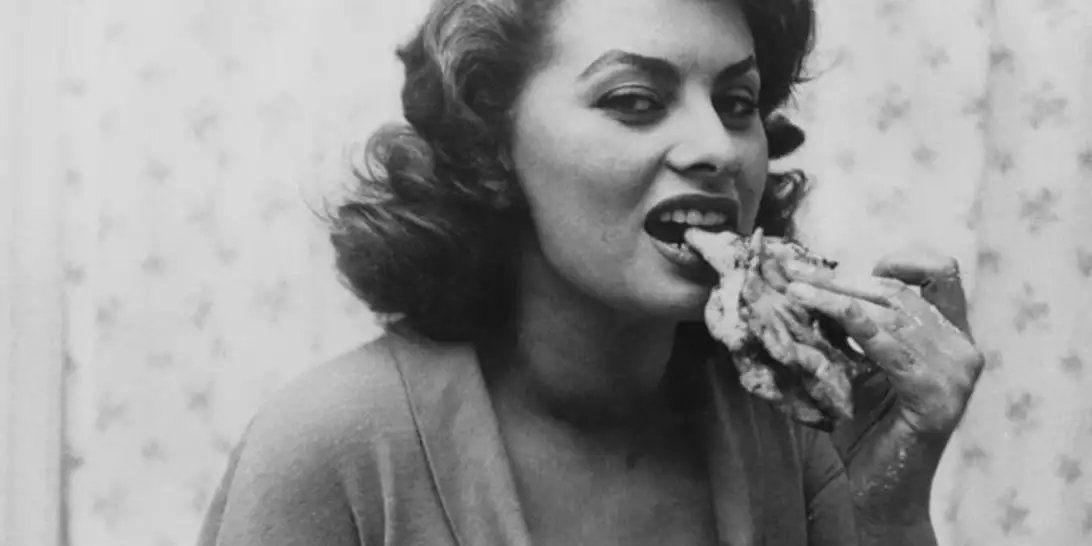 Οι συνήθειες των γιορτών που καταστρέφουν την επιδερμίδα