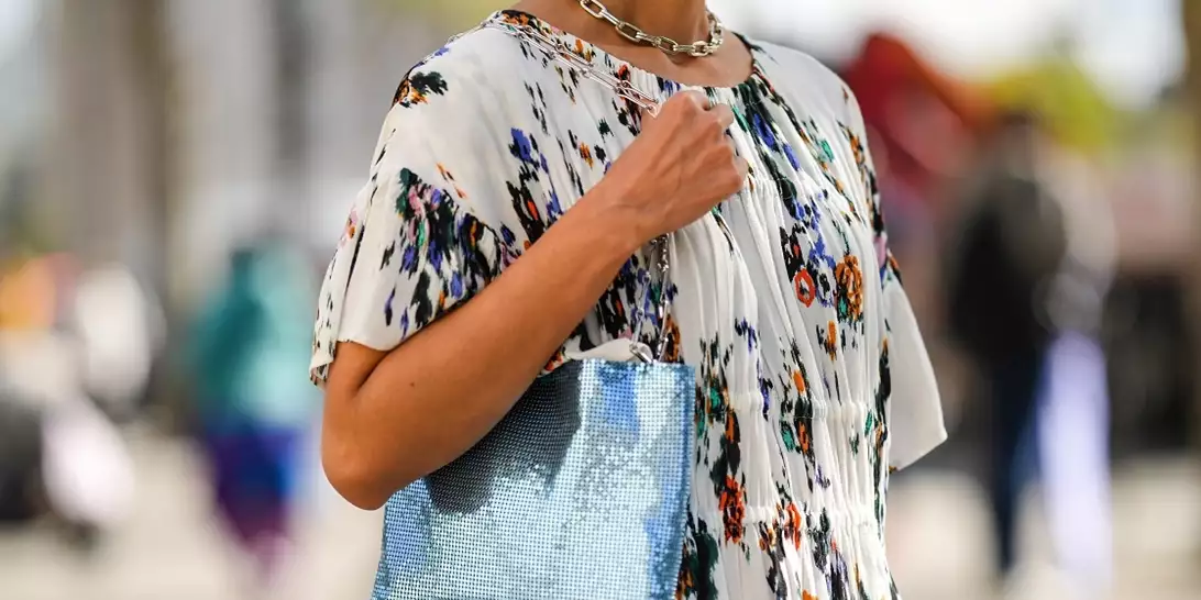 Καφέ κηλίδες στα χέρια | Οι 3 πιο αποτελεσματικοί τρόποι να τις μειώσετε