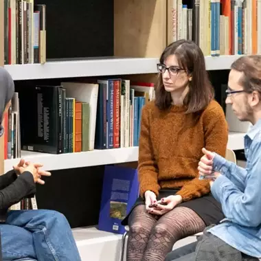 Η Ολλανδική Ζωντανή Βιβλιοθήκη επιστρέφει στο Ίδρυμα Βασίλη & Ελίζας Γουλανδρή