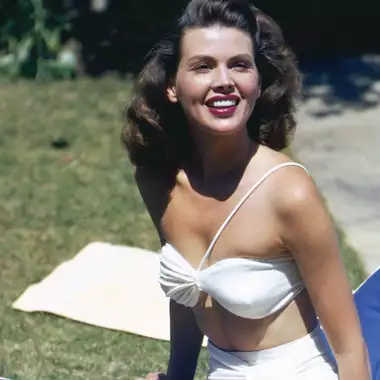 Τα πιο κομψά παρεό για την παραλία