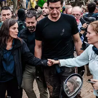 Βασιλιάς Felipe - Βασίλισσα Letizia | Επιστροφή στη Βαλένθια μετά την οργισμένη αντίδραση