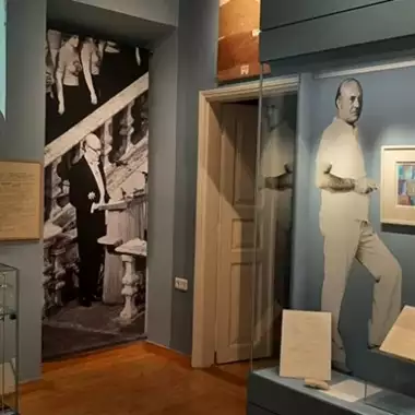 Μέσα στο Σπίτι του Οδυσσέα Ελύτη | Μία περιήγηση στον κόσμο του εμβληματικού ποιητή