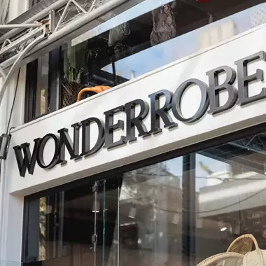 Το Wonderrobe της Maria Fernanda Alvarez έκανε εγκαίνια στη Νέα Ερυθραία