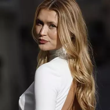 5 κορυφαία προϊόντα ομορφιάς που μια Γαλλίδα έχει πάντα στο νεσεσέρ της