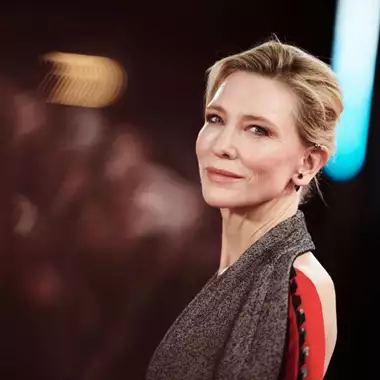 Fabulous at menopause | Πώς αλλάζει η διατροφή για απώλεια λίπους στην εμμηνόπαυση ή μετά τα 50