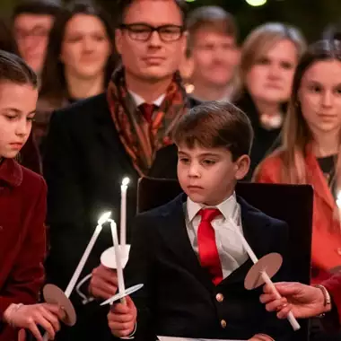 Η Kate Middleton ζήτησε από τον πρίγκιπα Louis να κρατήσει ένα χαριτωμένο μυστικό από την αδελφή του