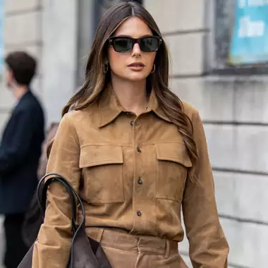 Παρίσι, Μιλάνο, Νέα Υόρκη | Έτσι φορούν το σουέτ οι connoisseuses της μόδας