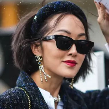 Πώς να φορέσετε σωστά το κόκκινο κραγιόν μετά τα 50