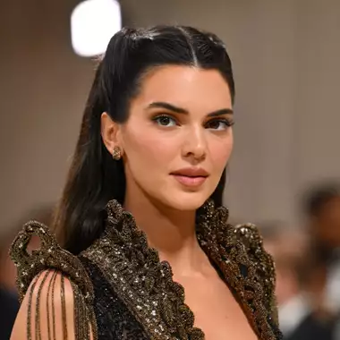 5 mascaras που χαρίζουν αποτέλεσμα lash extensions