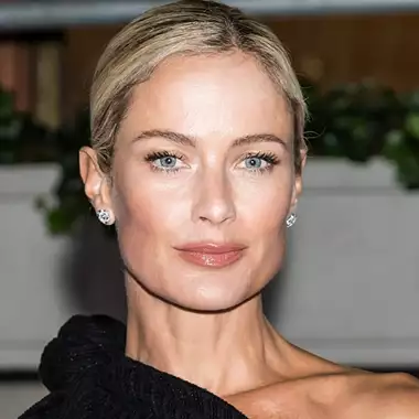 5 πολυτελείς οροί με βιταμίνη C για το ημερήσιο αντιοξειδωτικό shot σας