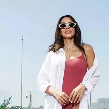 What's in my bag | Το καλοκαιρινό beauty must-have που χρειάζονται τα μαλλιά σας αυτή την περίοδο