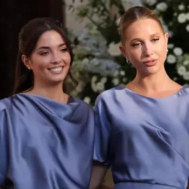 Arrieta Morales | Η στενή φιλία με την ξαδέλφη της, Μαρία Ολυμπία Ντε Γκρες και οι διακοπές στο Πόρτο Χέλι, το αγαπημένο μέρος του παππού της, Κωνσταντίνου