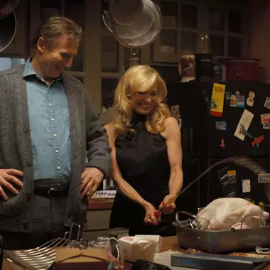 Οι "Τρελές Σφαίρες" στην πρώτη θέση του ελληνικού box office