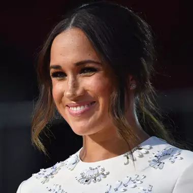 Meghan Markle | Ο κρυφός συμβολισμός πίσω από τα σύνολά της