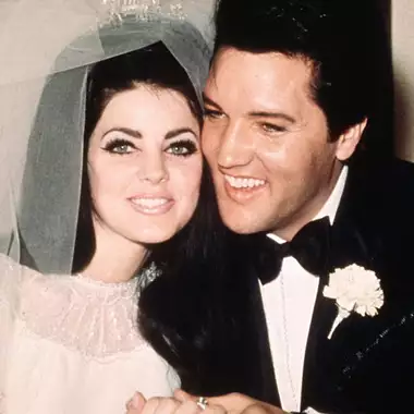 Priscilla Presley: "Ήταν η δεύτερη πιο θλιβερή ημέρα της ζωής μου μετά τον θάνατο του Elvis"