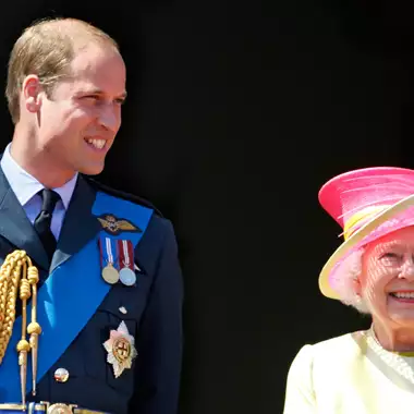 Ο πρίγκιπας William μιλά με συγκινητικά λόγια για την αείμνηστη γιαγιά του, βασίλισσα Ελισάβετ